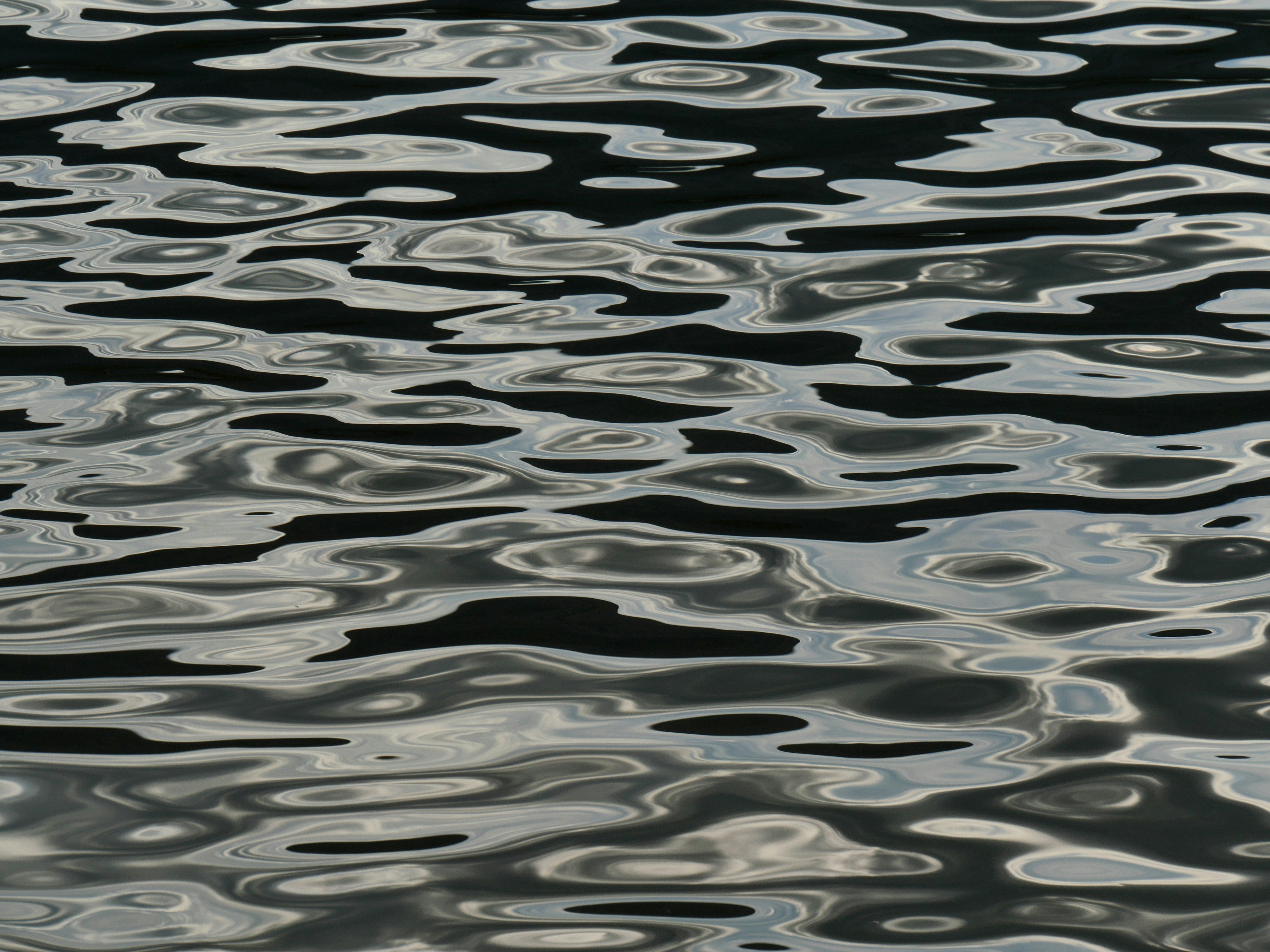 Can Sterling Silver Go In Water?